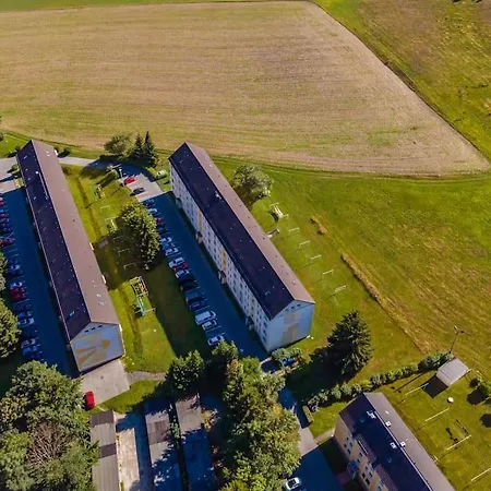 アパート Franzis Feriendomizil Im Herzgebirge Am Skihang Auerbach