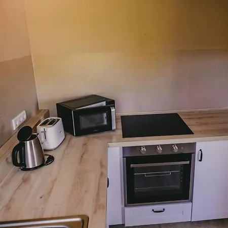 アパート Franzis Feriendomizil Im Herzgebirge Am Skihang Auerbach