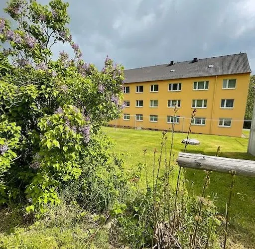 Franzis Feriendomizil Im Herzgebirge Am Skihang *