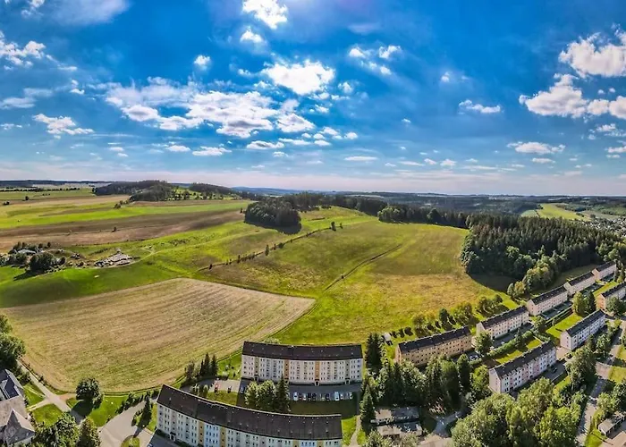 Franzis Feriendomizil Im Herzgebirge Am Skihang *